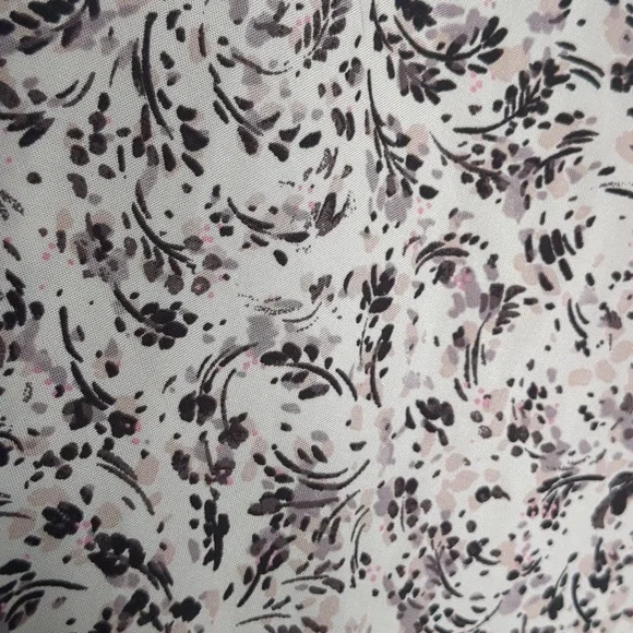 Ditsy Floral Dress - Picture 6 of 6